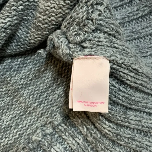 Victoria’s Secret Mock Turtleneck / Cardigan Sweater - Picture 9 of 9